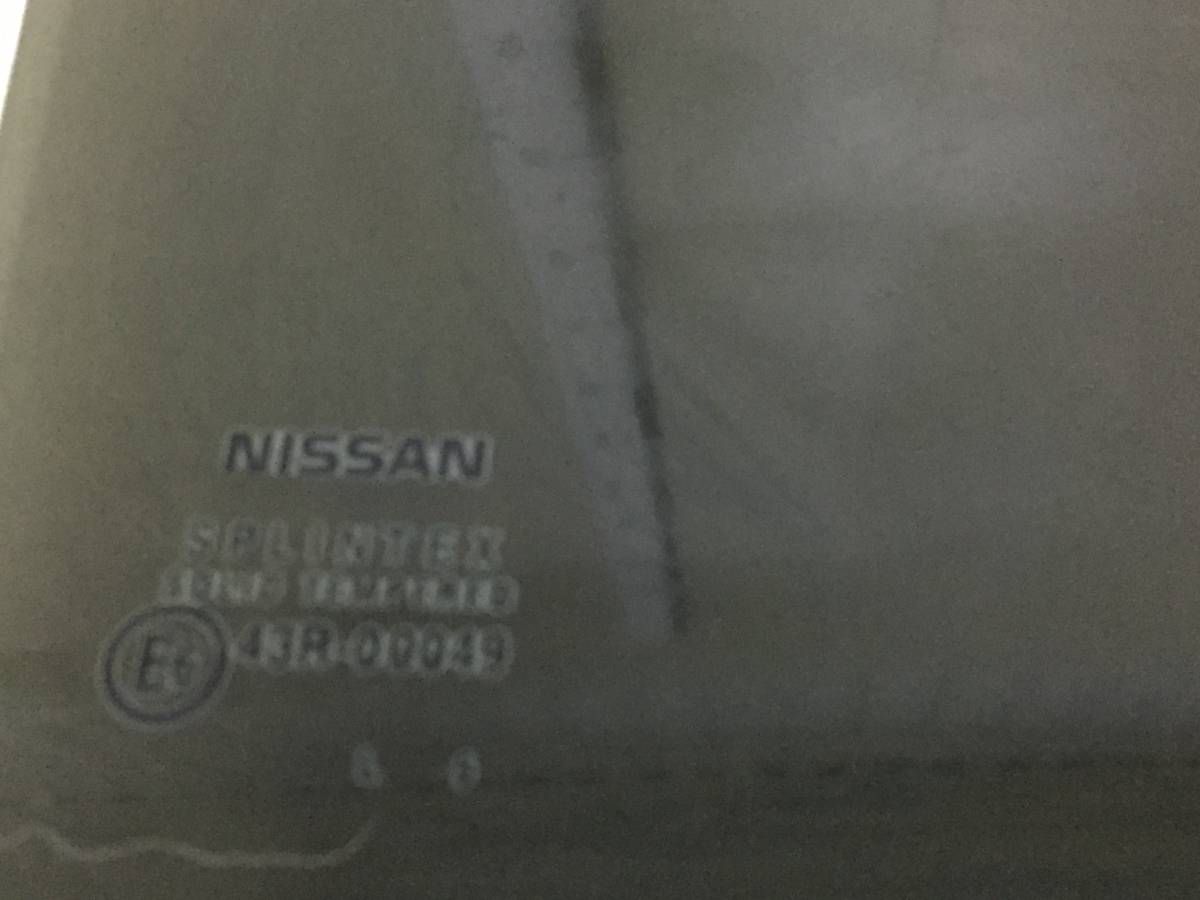 Стекло двери задней правой Nissan Primera (P12) 2002-2007