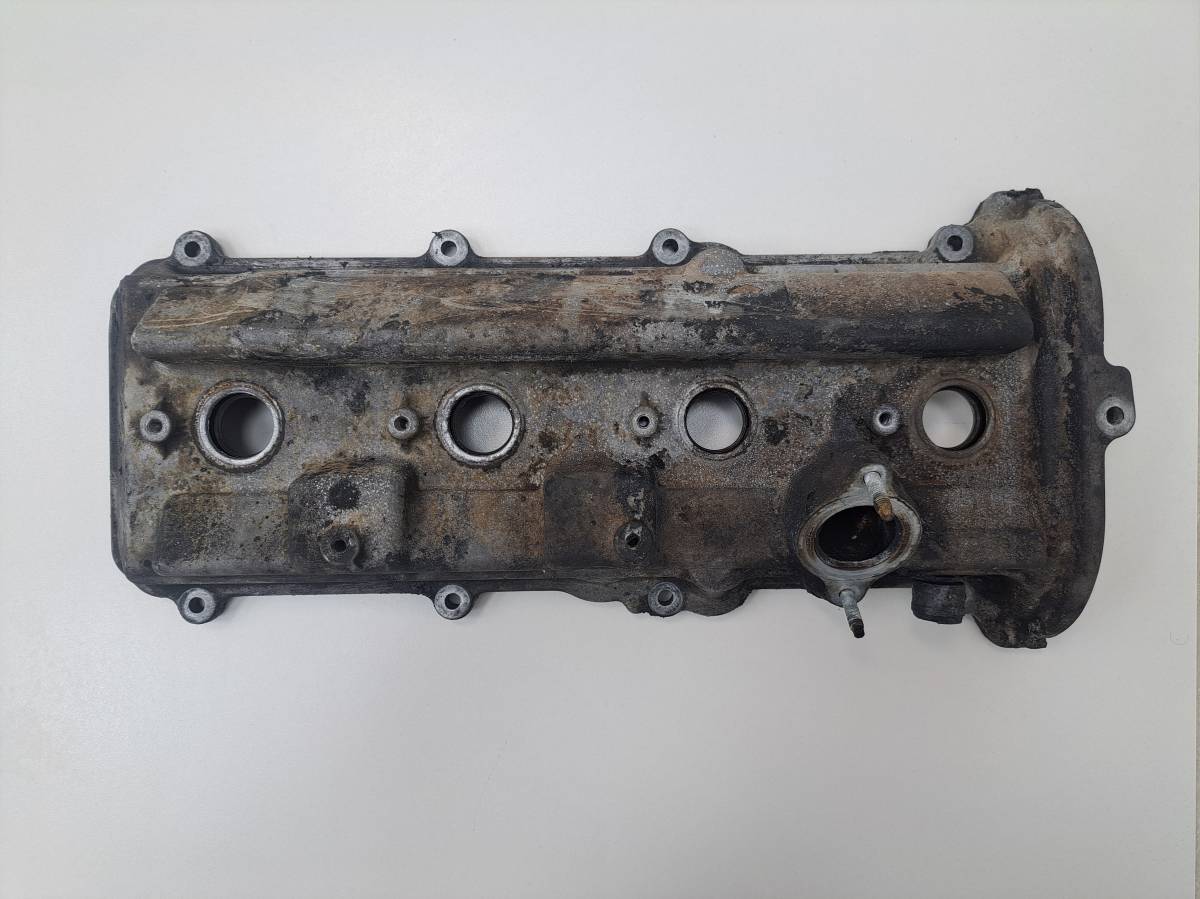 Крышка головки блока (клапанная) Toyota Land Cruiser (J100) 1998-2007