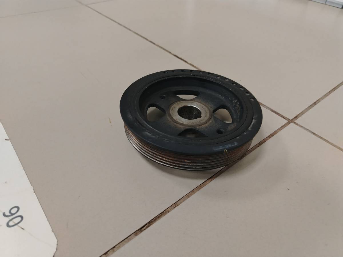 Шкив коленвала Toyota Corolla E150 2006-2013 Шкив коленвала Toyota Corolla E150 2006-2013