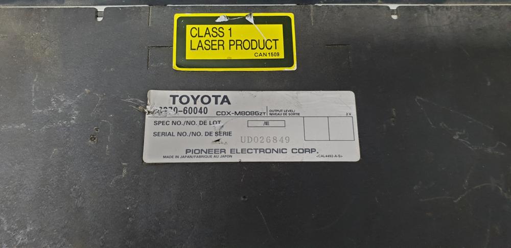 Ченджер компакт дисков для Toyota Land Cruiser (J100) 1998-2007