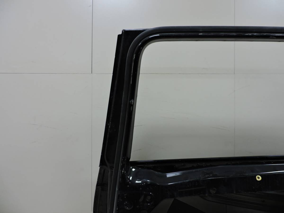 Дверь задняя правая Land Rover Discovery Sport 2014>