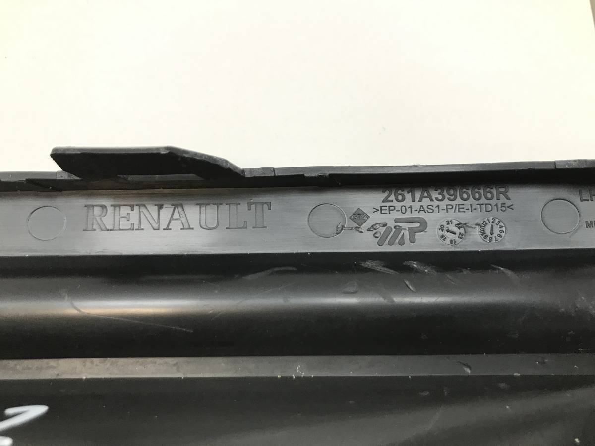 Рамка противотуманной фары левой Renault Arkana 2018>