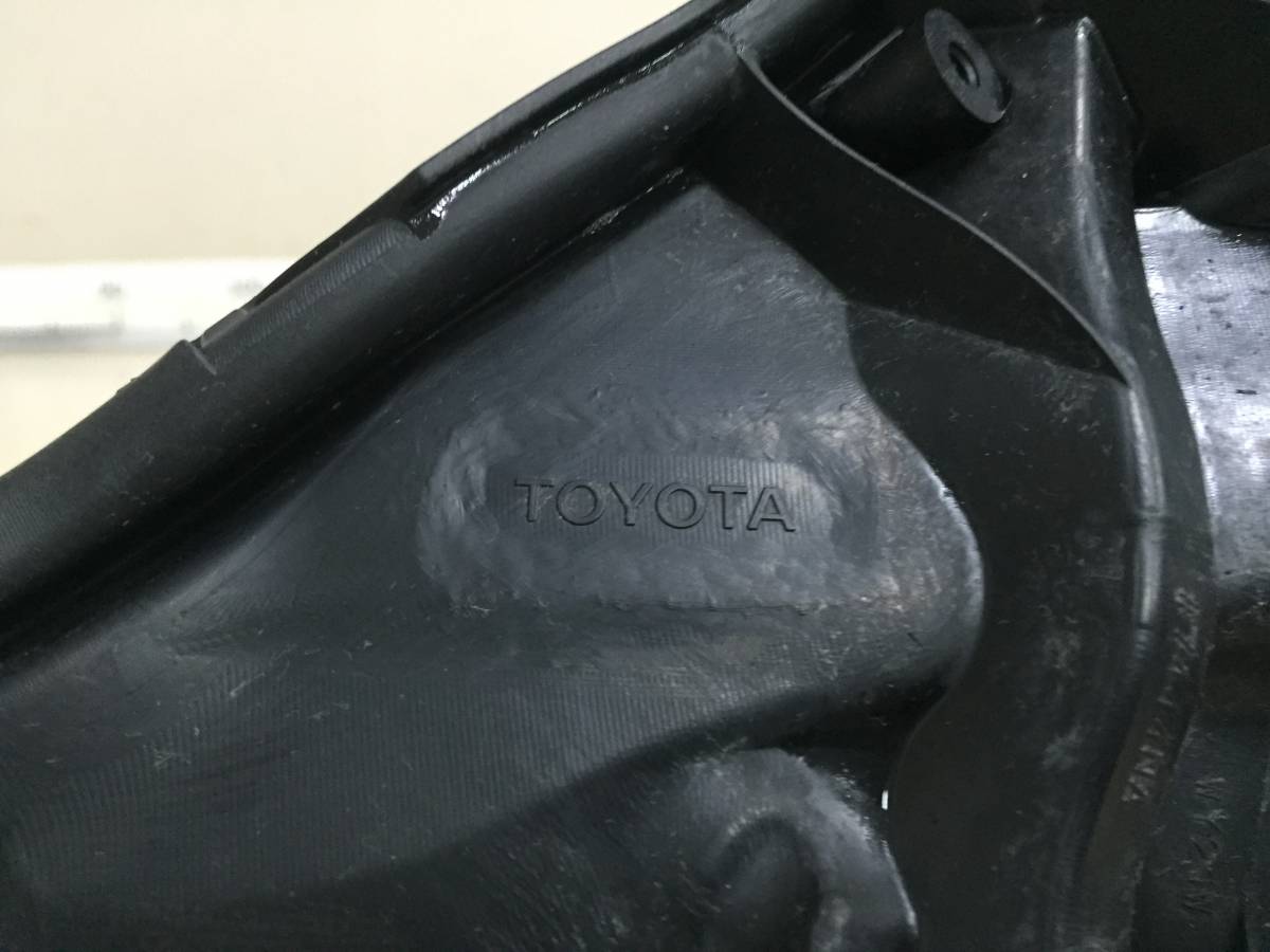 Фара правая Toyota Rav 4 (A40) 2013>
