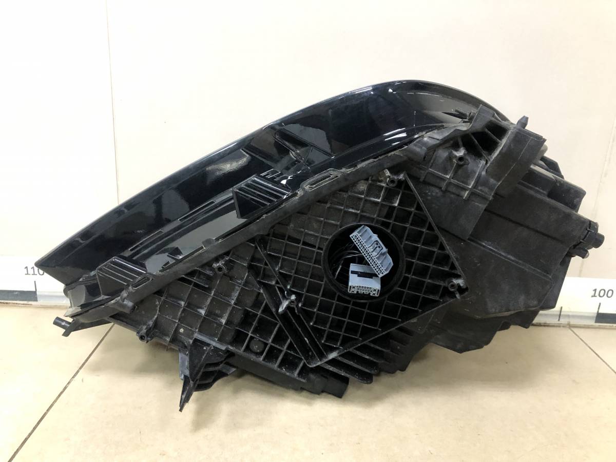 Фара левая Geely Monjaro 2022>