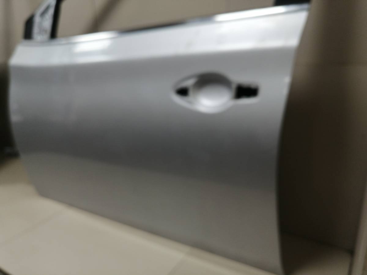Дверь передняя левая Nissan Sentra (B17) 2013-2017