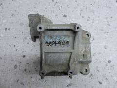 Кронштейн кондиционера Toyota Altezza (XE10) 1998-2005