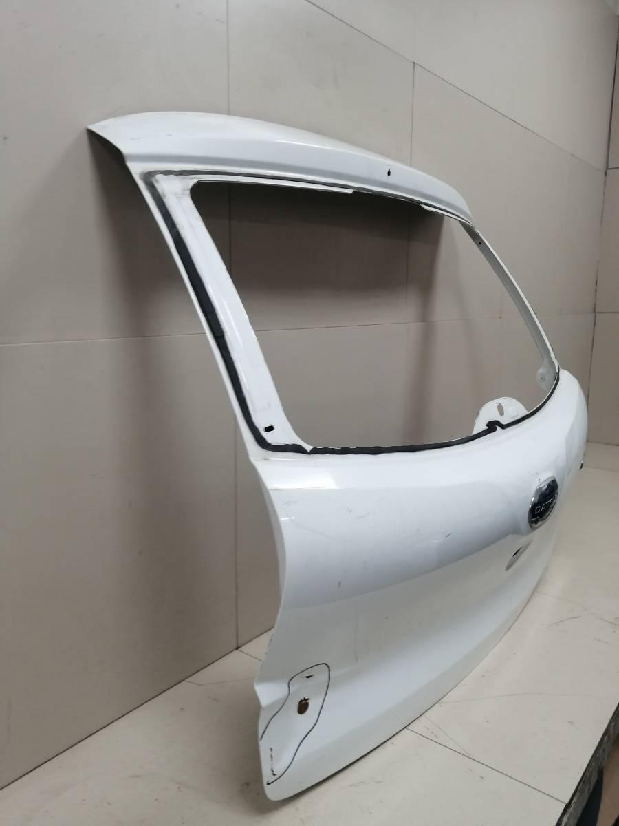 Дверь багажника Datsun mi-Do 2015>