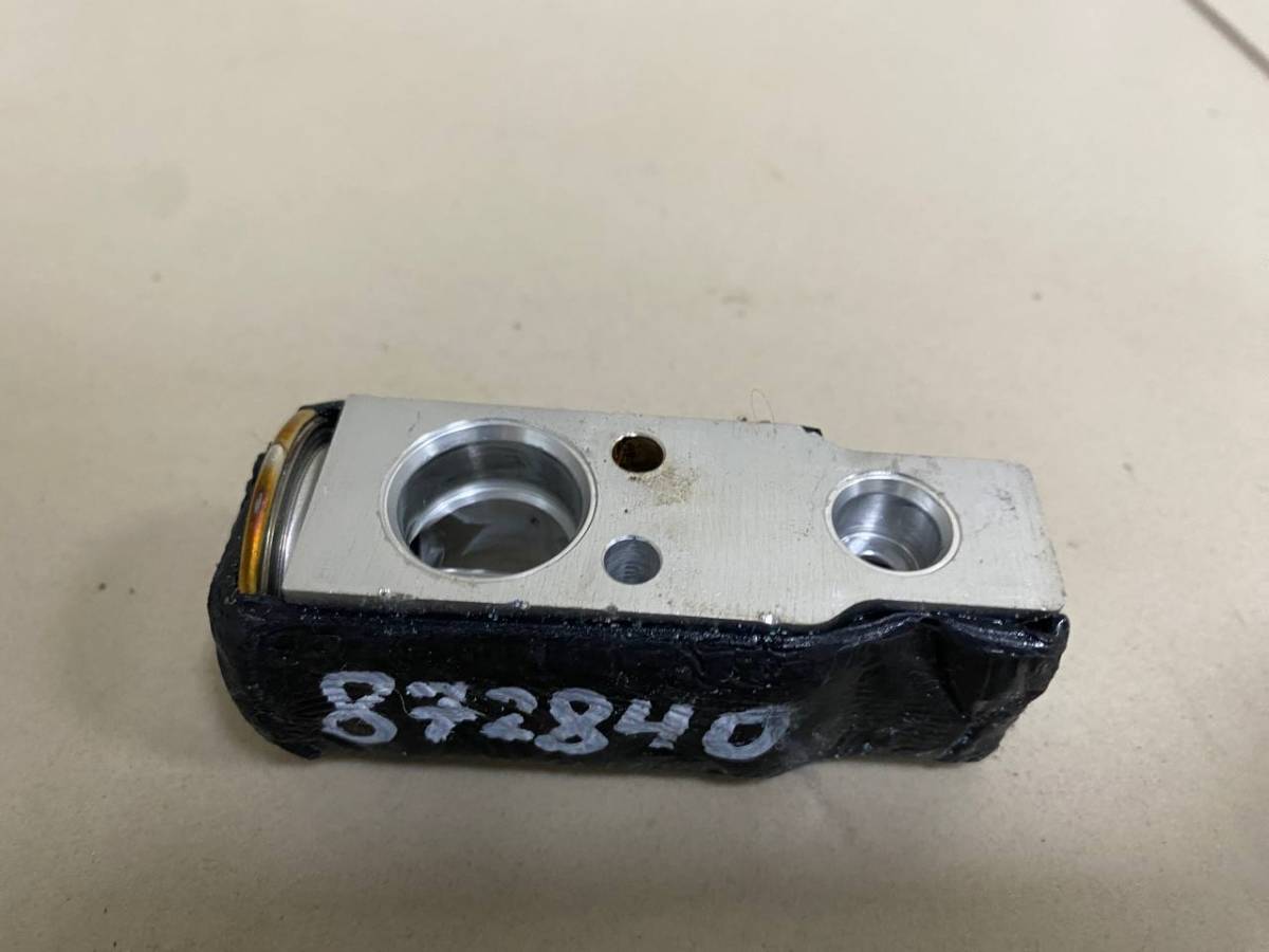 Клапан кондиционера Toyota Land Cruiser Prado (J120) 2002-2009
