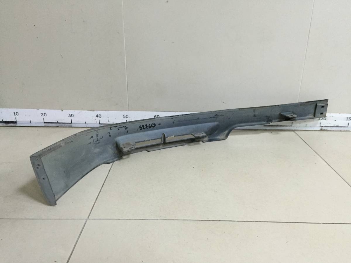 Накладка переднего бампера левая Toyota Noah (R60) 2001-2007