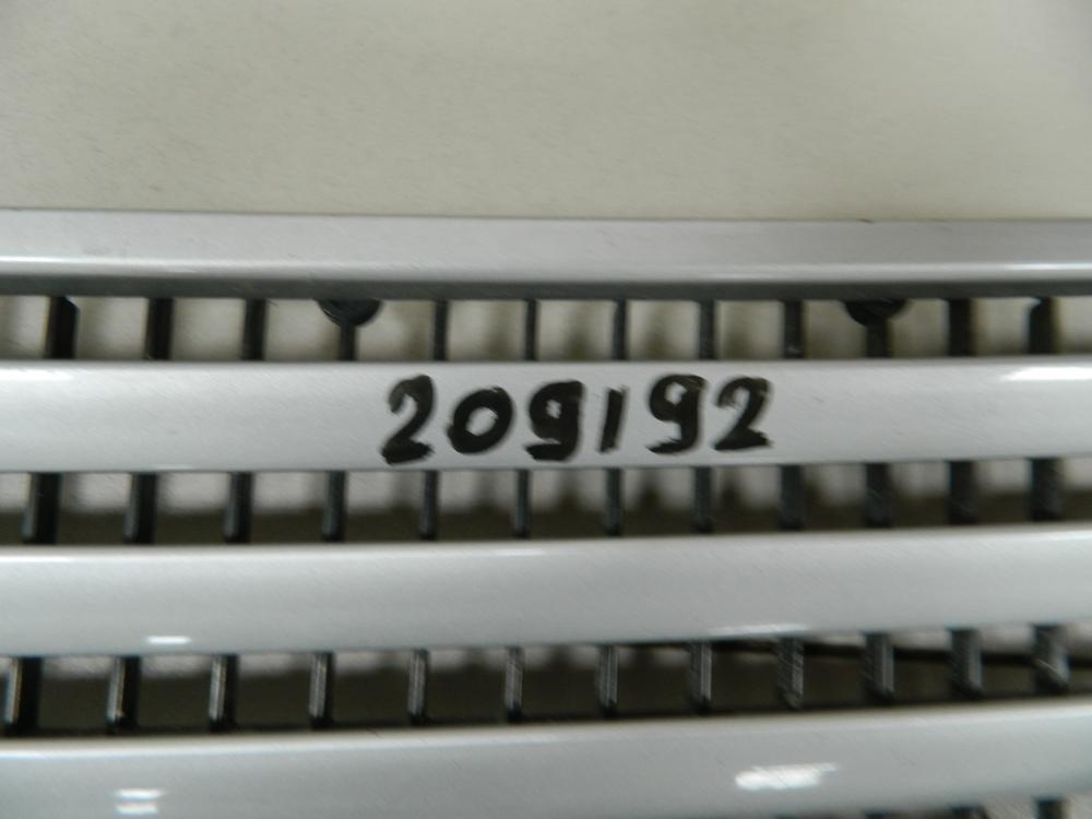 Решетка в капот для BMW 7-series 7-Series E65,E66 2001-2008