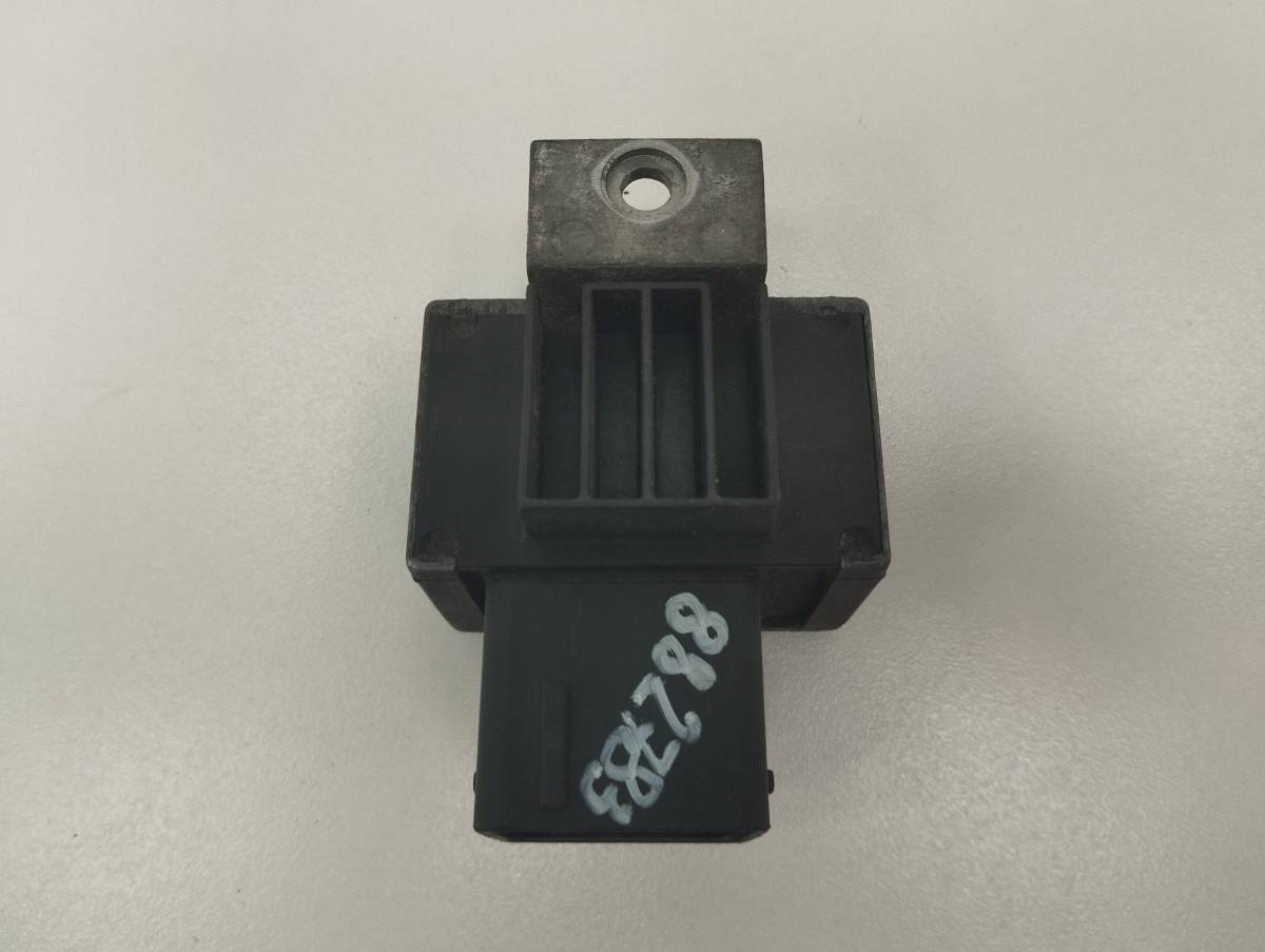 Реле свечей накала Nissan Qashqai (J10) 2006-2013