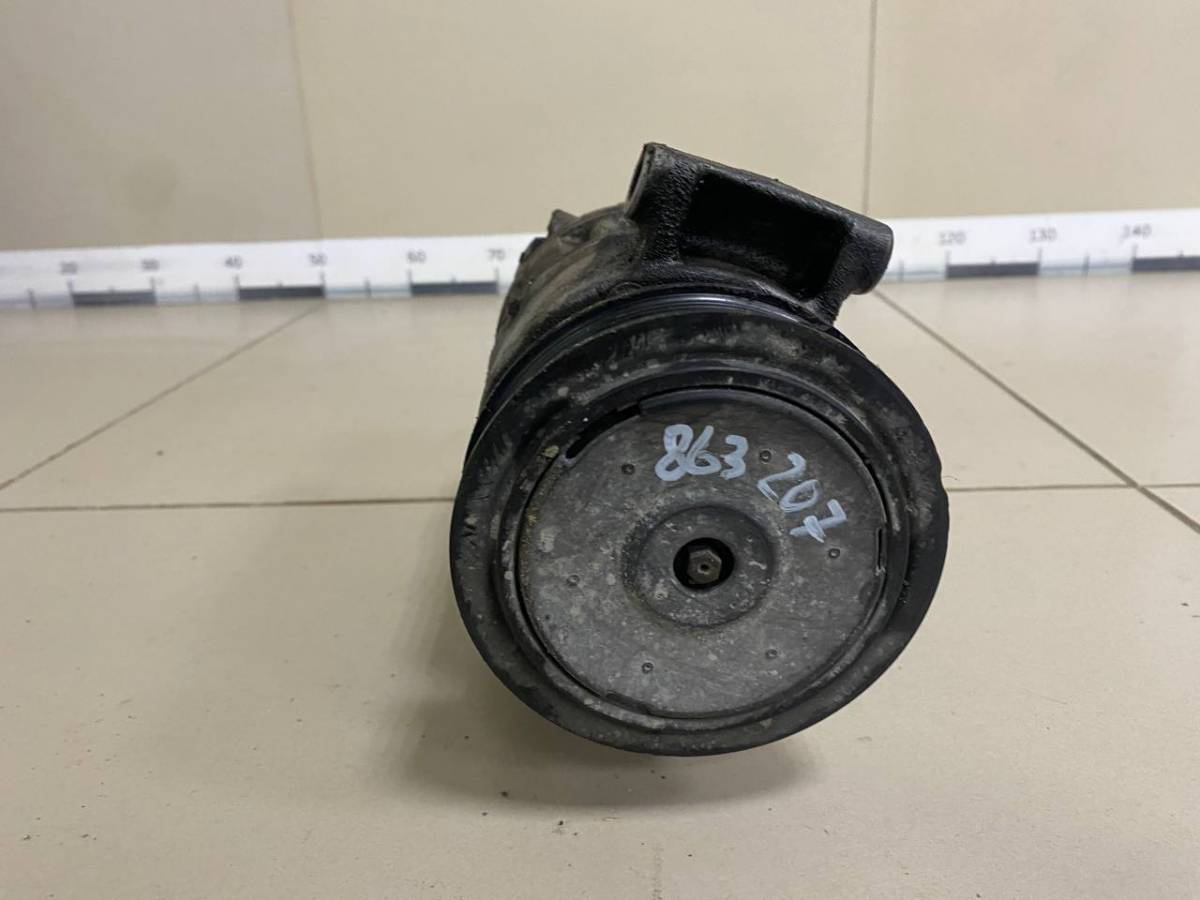 Компрессор системы кондиционирования Volkswagen Passat B6 2005-2010