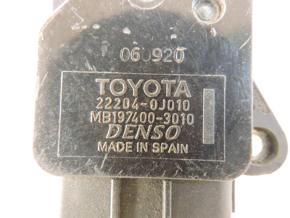 Датчик расхода воздуха (массметр, дмрв) для Toyota Avensis (T250) 2003-2009