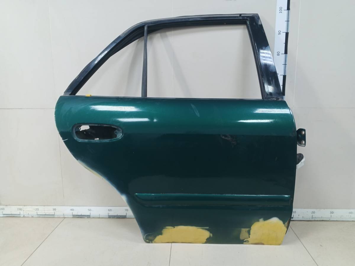 Дверь задняя правая Mazda Capella (GF, GW) 1997-2002