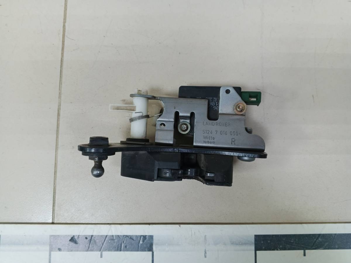 Замок багажника Land Rover Discovery 3 2004-2009