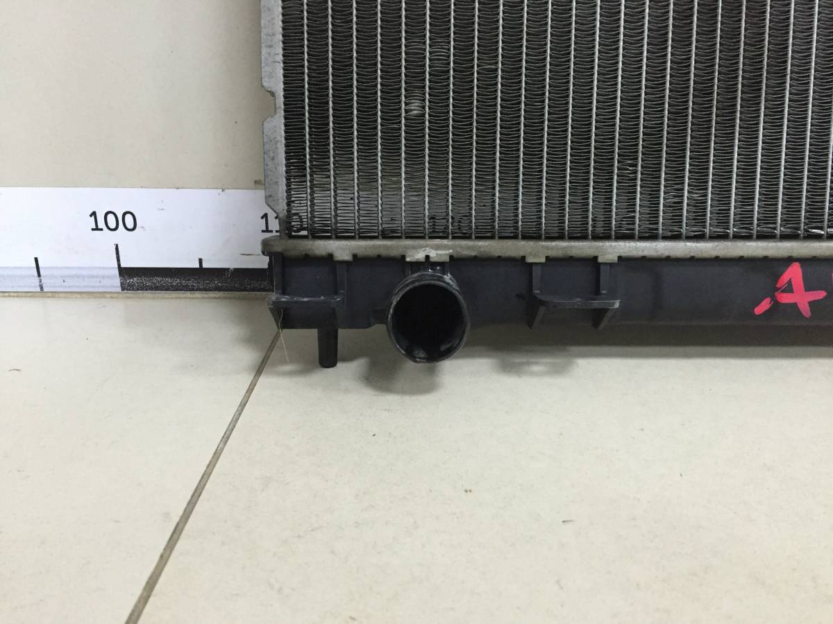 Радиатор охлаждения двигателя Nissan Almera (N15) 1995-2000
