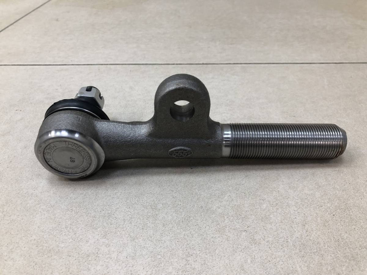 Наконечник рулевой левый Toyota Land Cruiser (J80) 1990-1998