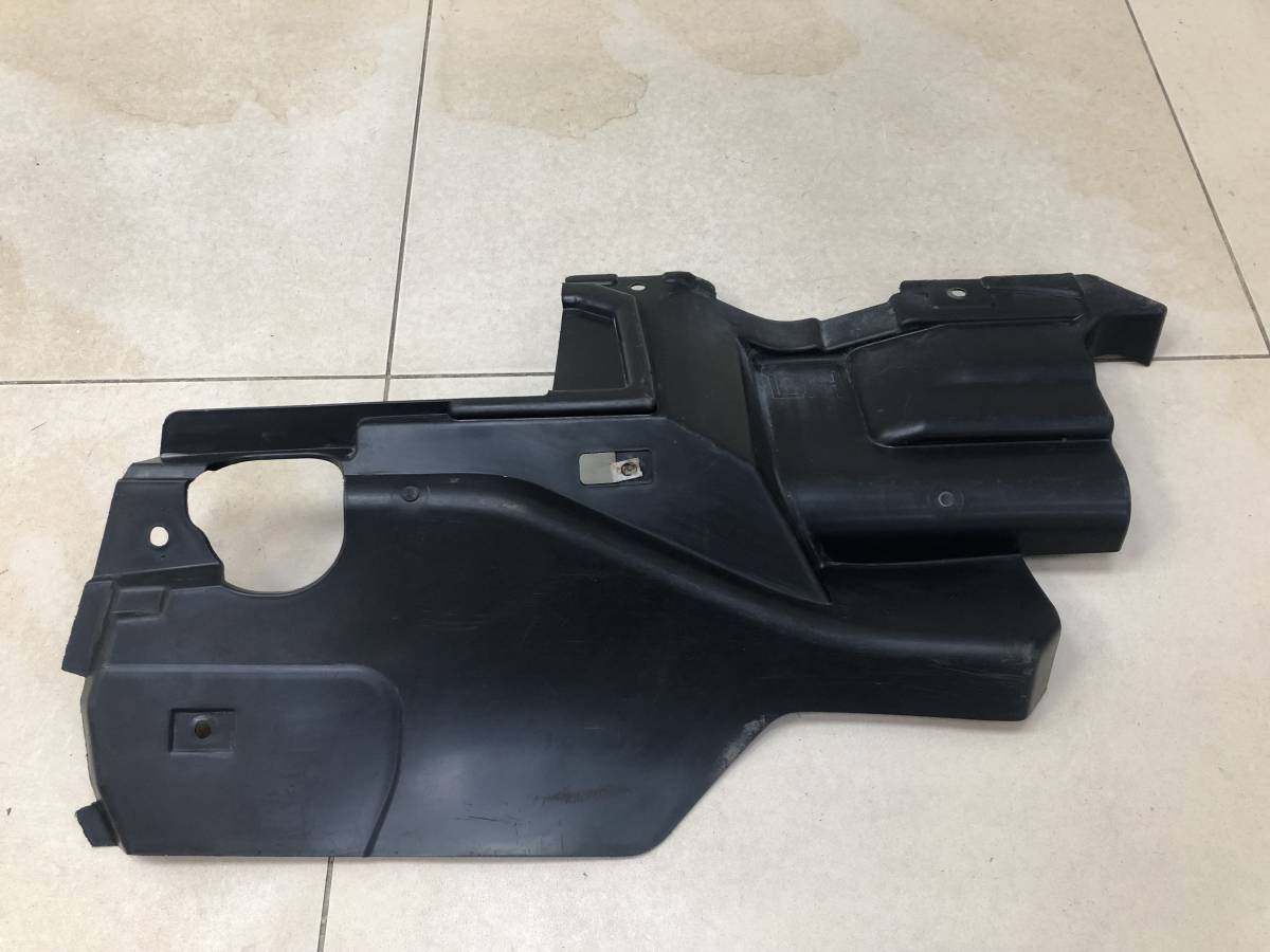 Пыльник двигателя боковой левый Chevrolet Cobalt (T250) 2011-2015