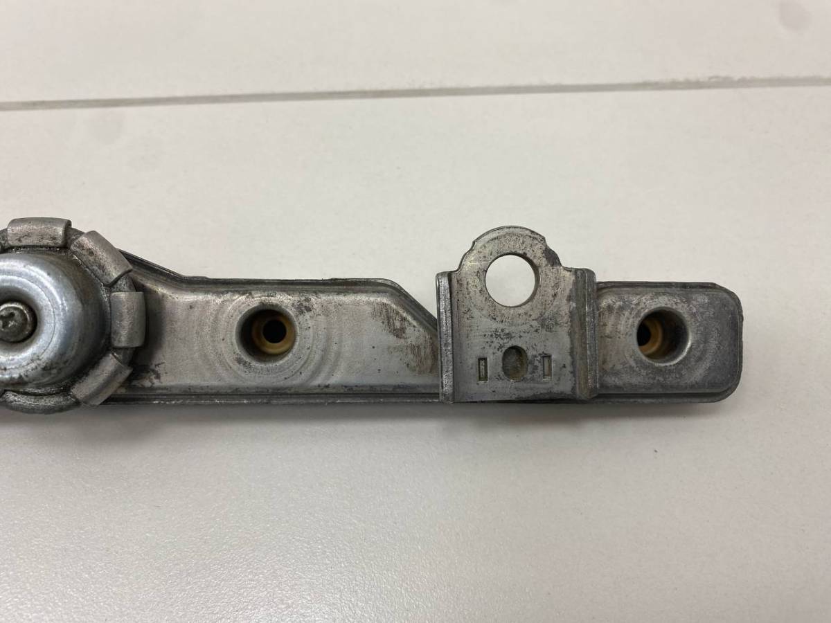 Рейка топливная (рампа) Toyota Avensis (T250) 2003-2009