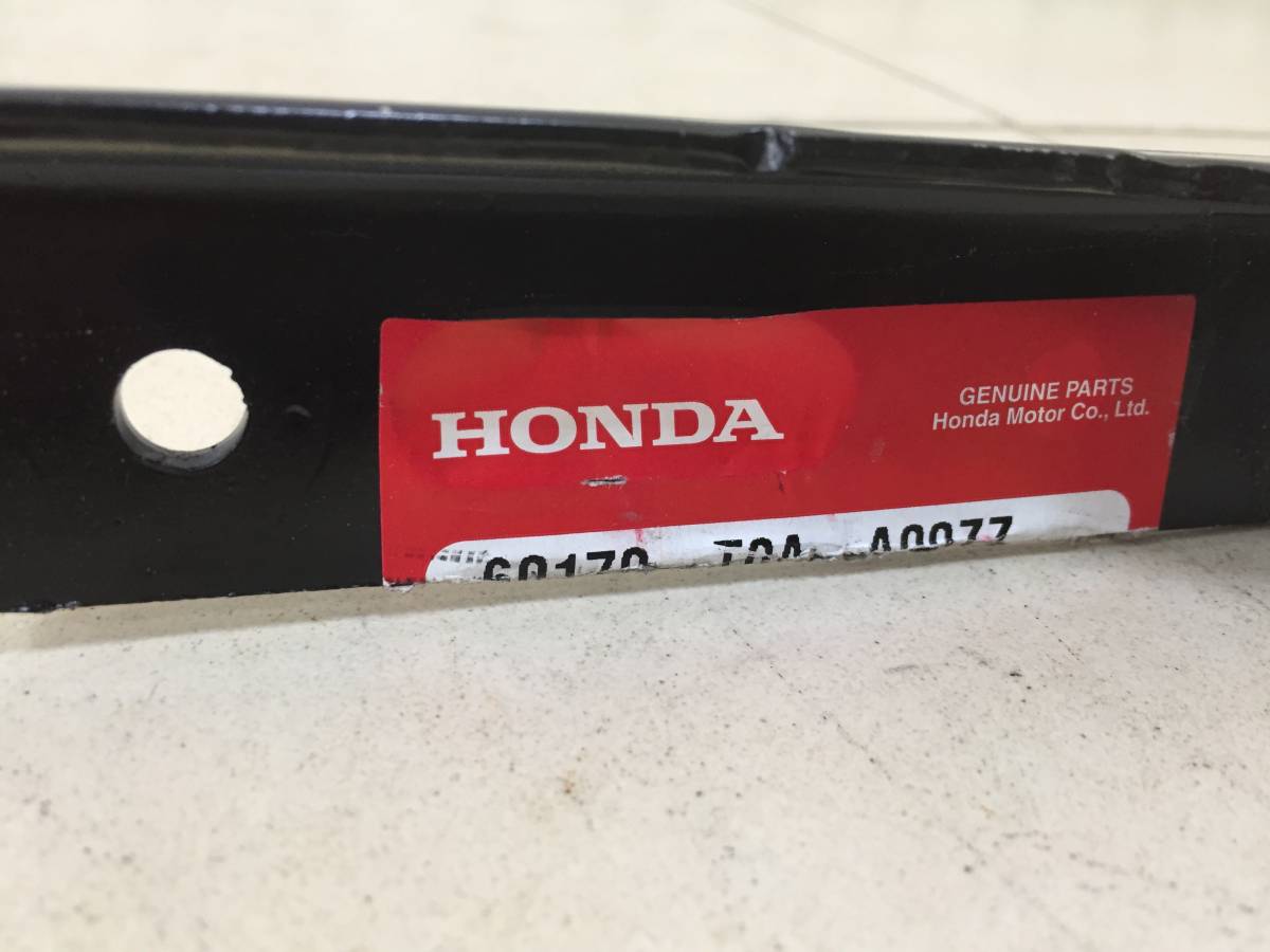 Петля капота левая Honda CR-V 2012-2017