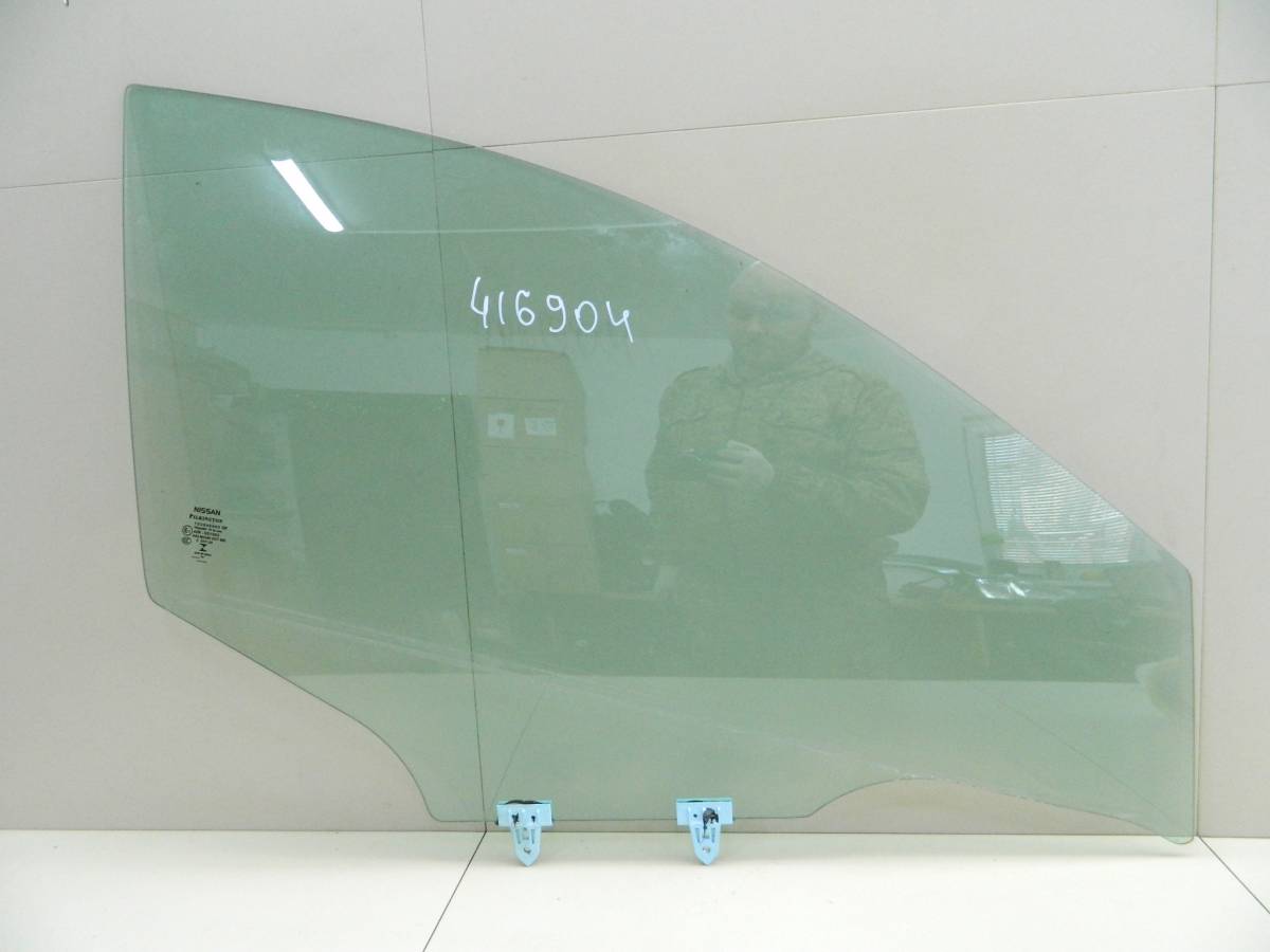 Стекло двери передней правой Nissan Qashqai (J11) 2014>