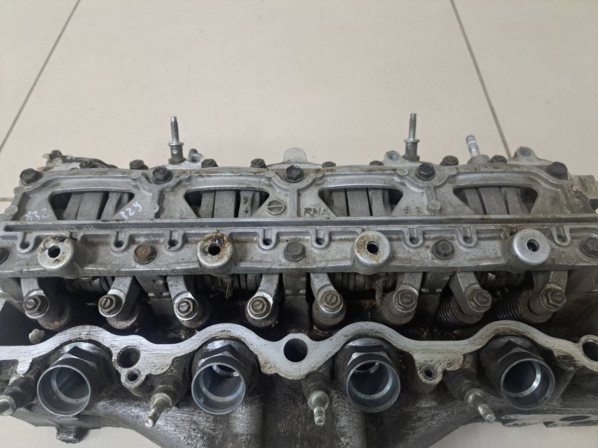Головка блока цилиндров Honda Civic 4D 2006-2012