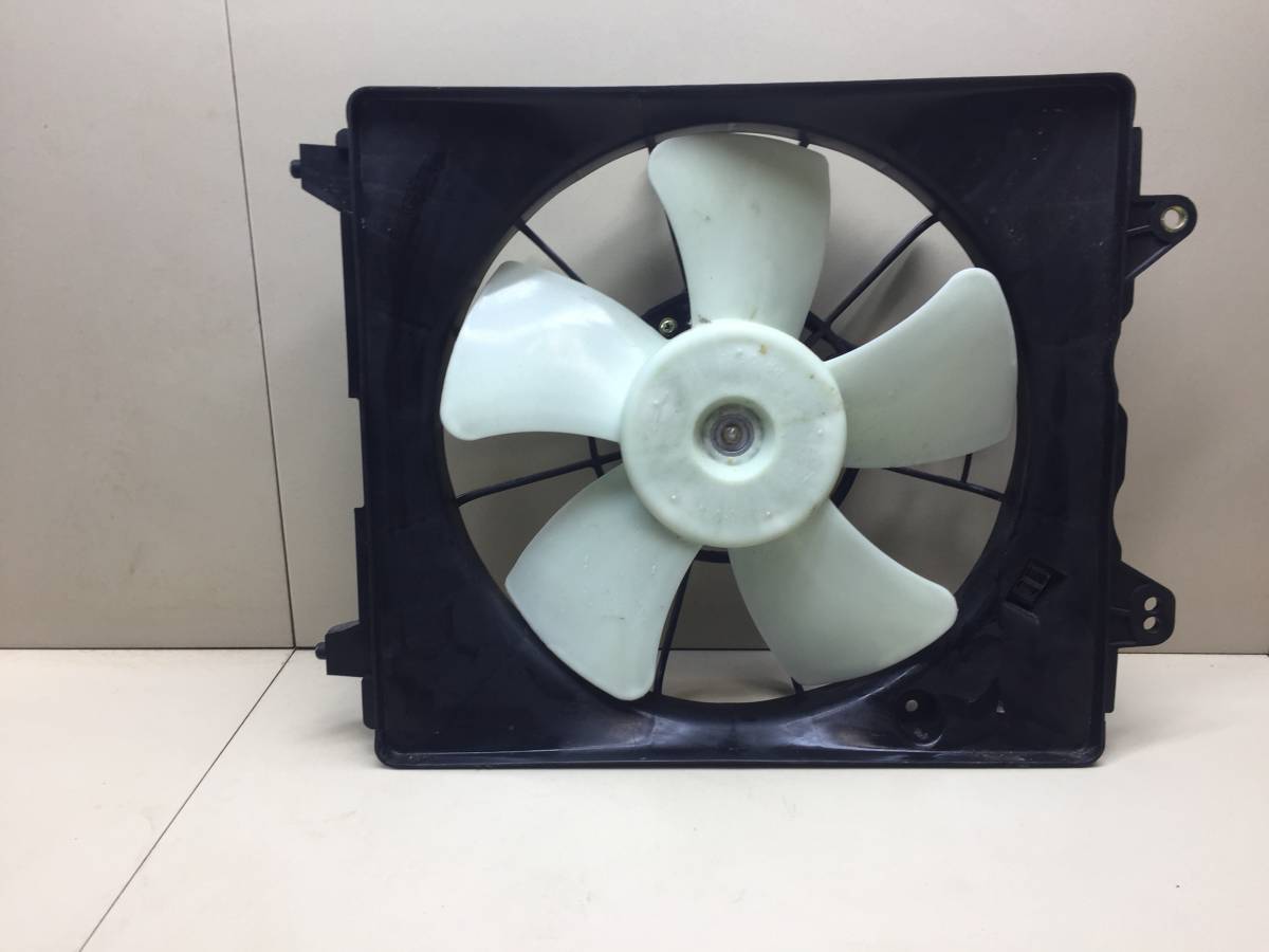 Вентилятор радиатора Honda Civic 4D 2006-2012