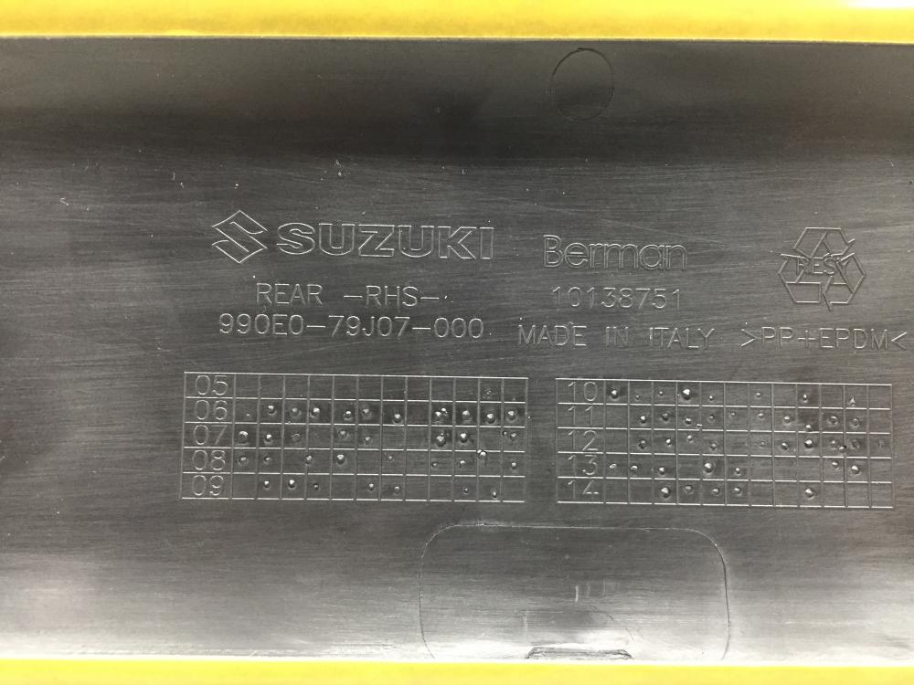 Накладка двери передней правой для Suzuki SX4 2006-2013