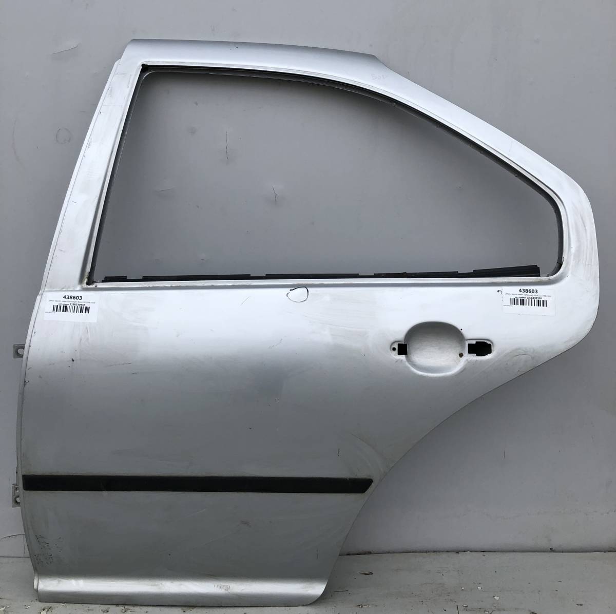 Дверь задняя левая Volkswagen Bora (1J) 1998-2005