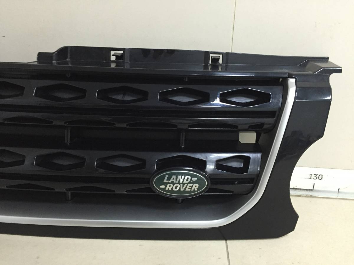 Решетка радиатора Land Rover Discovery 4 (LA) 2009-2016