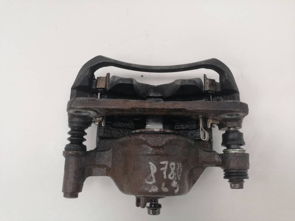 Суппорт передний правый Hyundai Getz 2002-2010