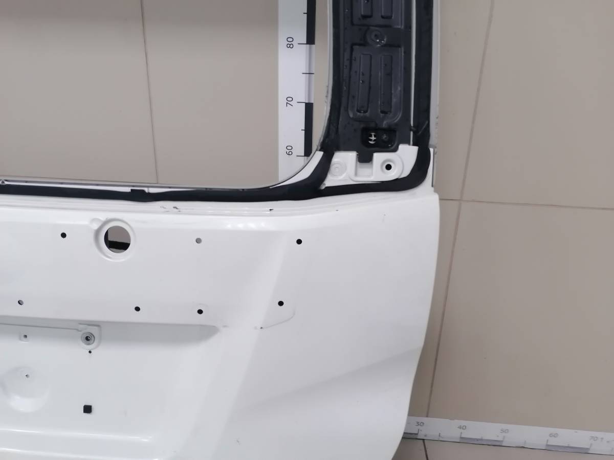 Дверь багажника Toyota Roomy 2016>