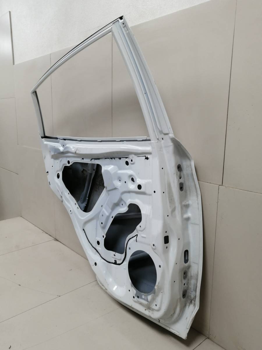 Дверь задняя левая Subaru XV (G33,G43) 2011-2017