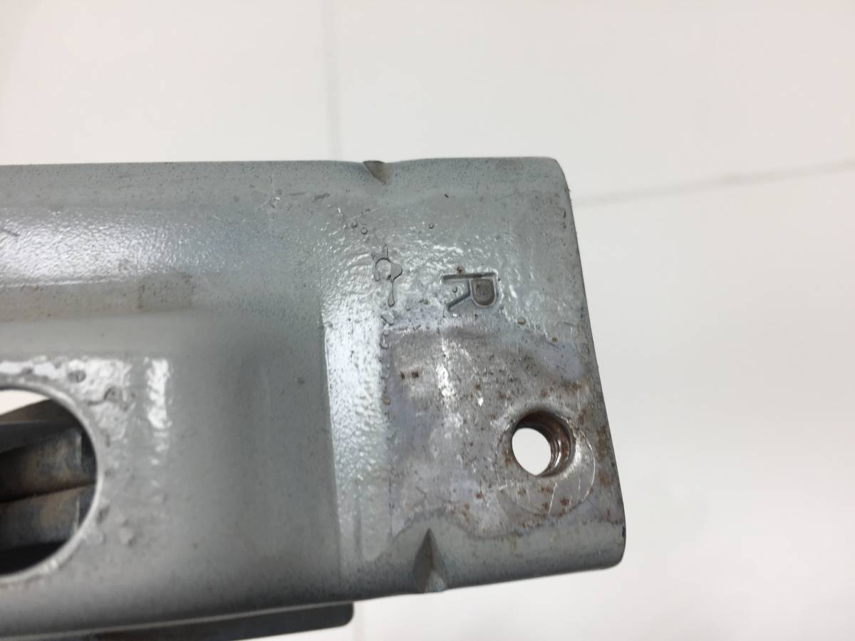 Петля крышки багажника Hyundai Elantra (XD) 2000-2005
