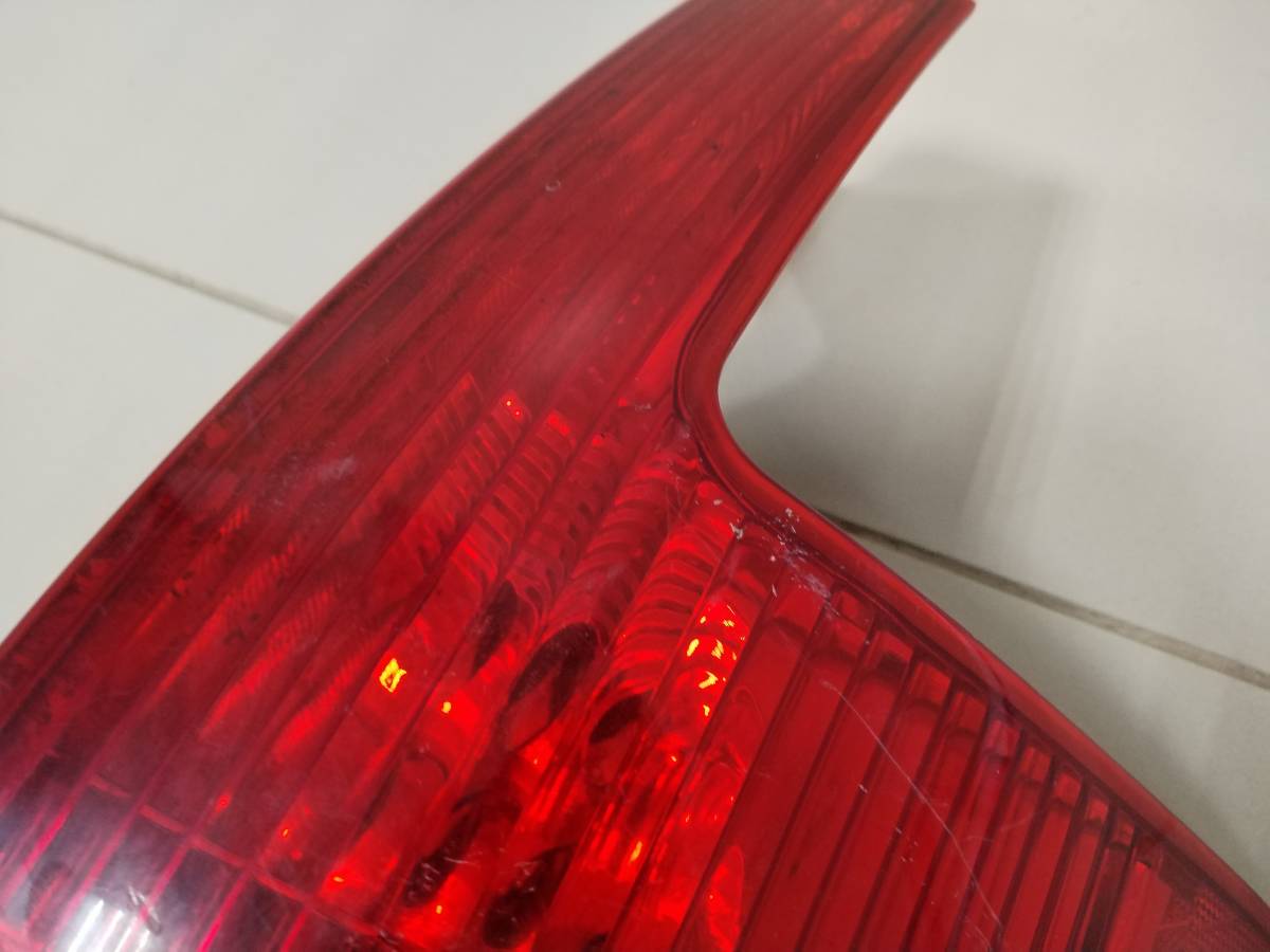 Фонарь задний правый Citroen C4 2005-2011