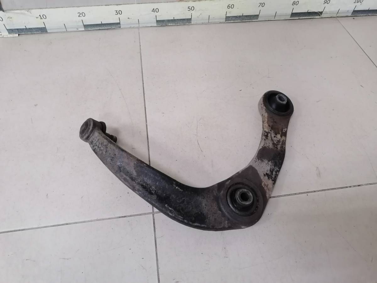 Рычаг передний левый Peugeot 206 1998-2012 Рычаг передний левый Peugeot 206 1998-2012