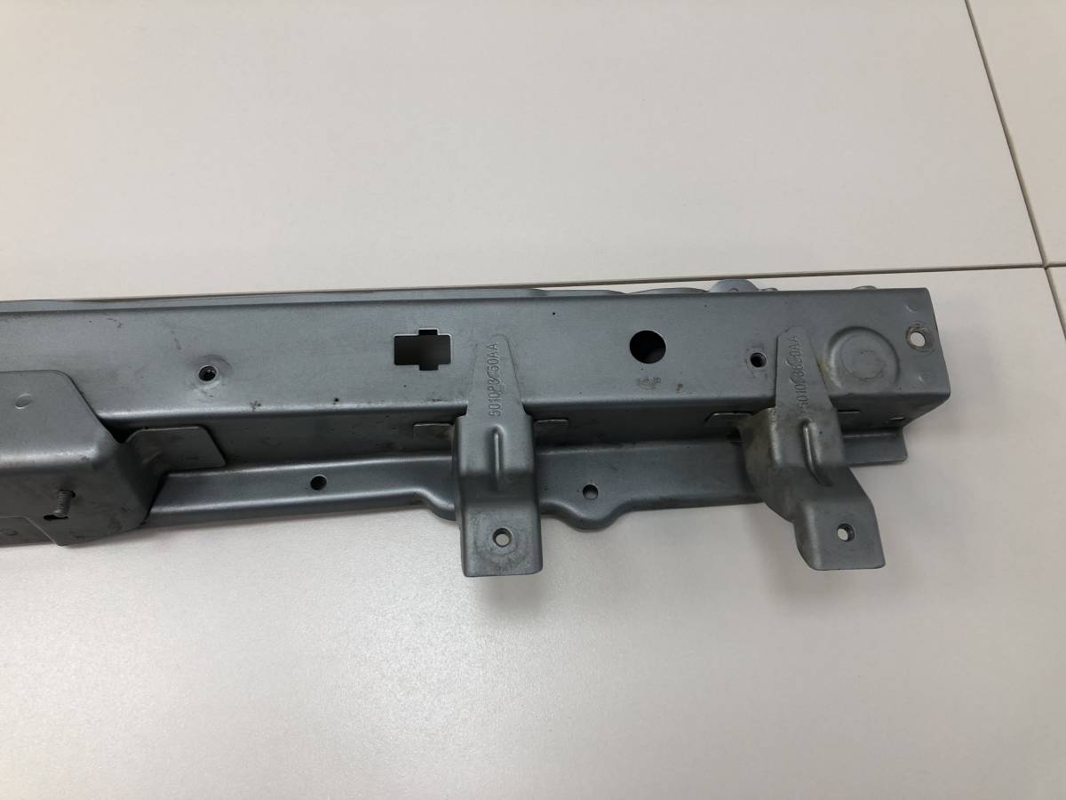 Элемент передней панели Kaiyi E5 2021