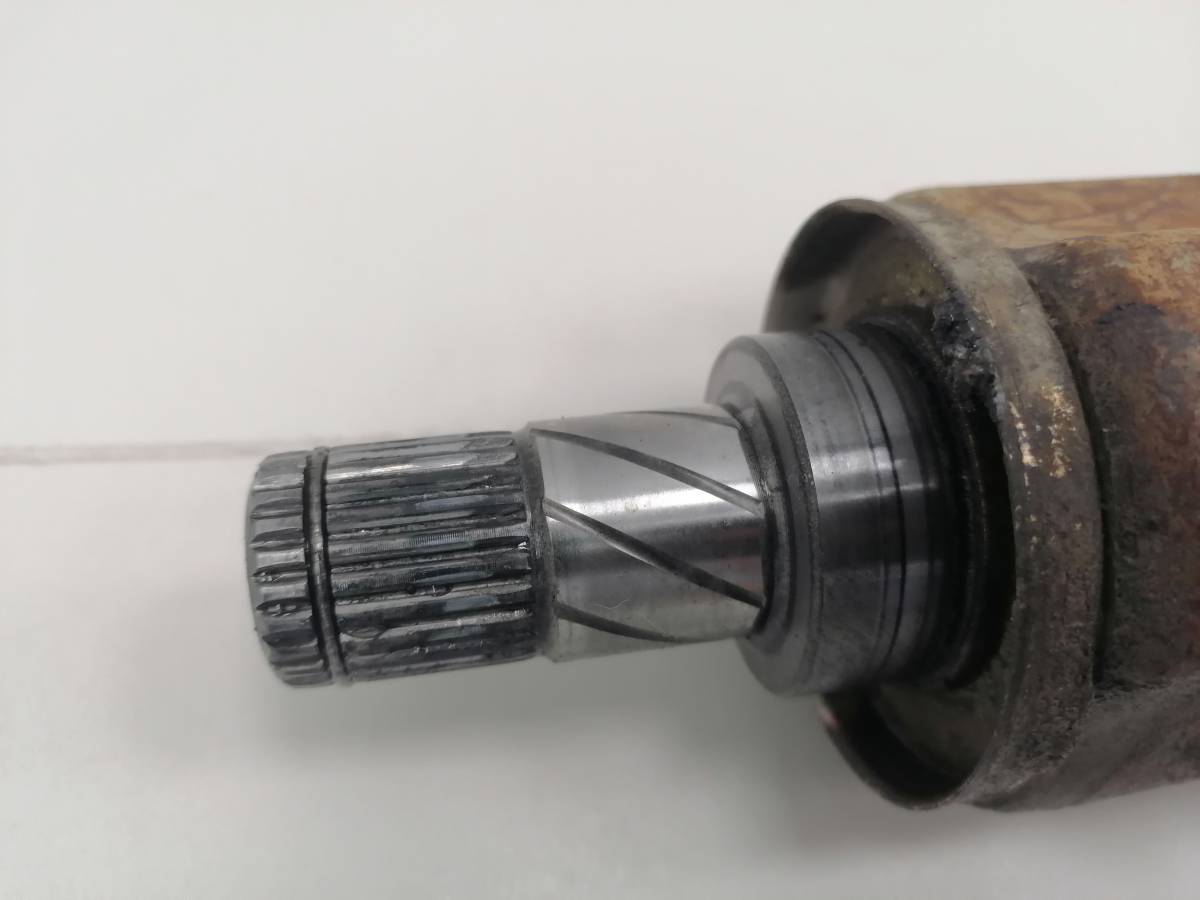 Полуось передняя правая Nissan Almera Classic (B10) 2006-2013