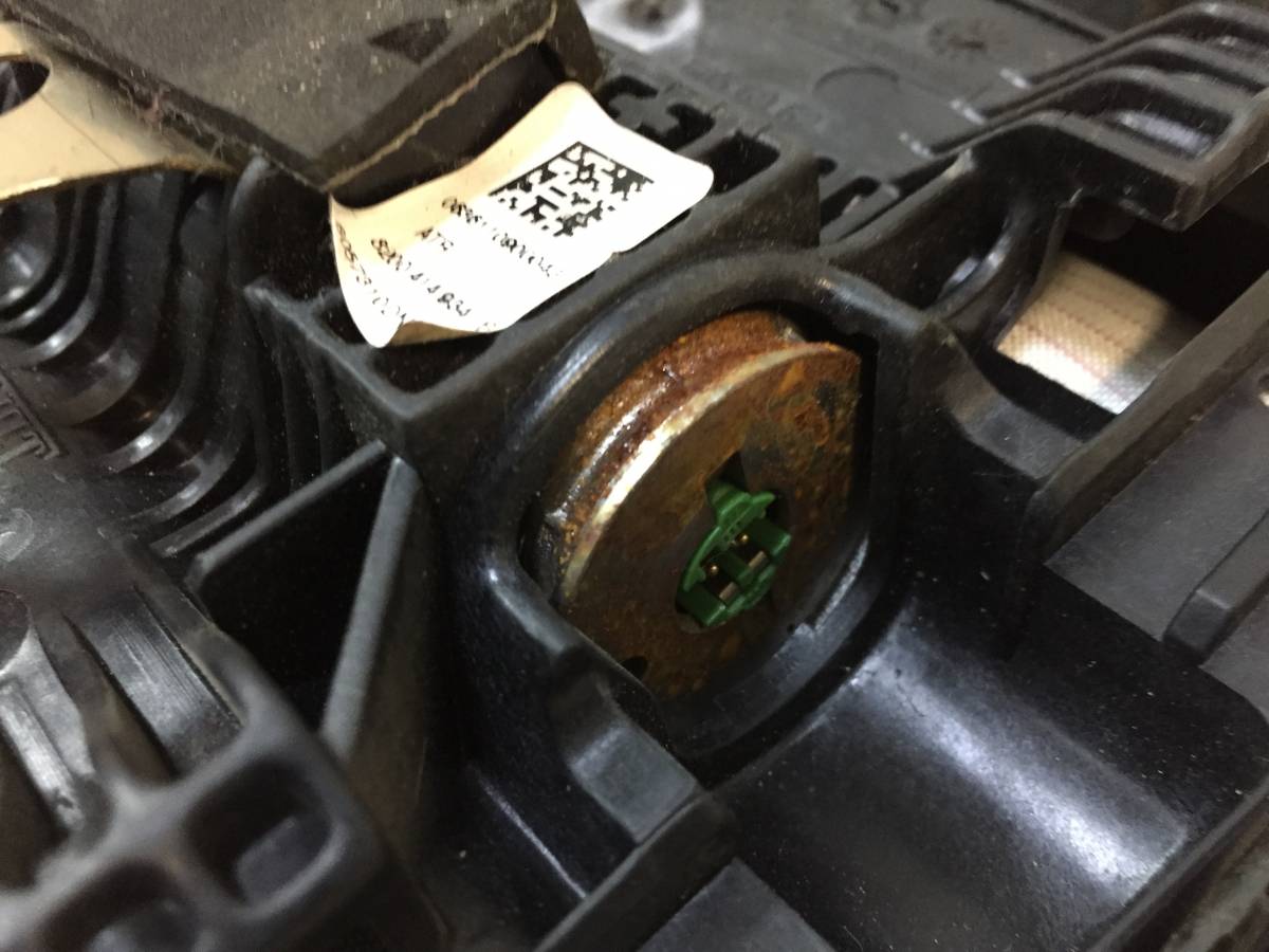 Подушка безопасности в рулевое колесо Renault Megane (2) 2002-2009