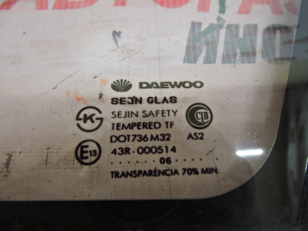 Стекло кузовное глухое правое для Daewoo Nexia (N100/N150) 1995-2016