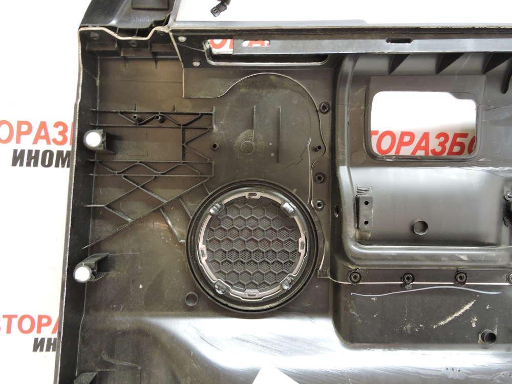 Обшивка двери передней левой Land Rover Discovery 3 2004-2009