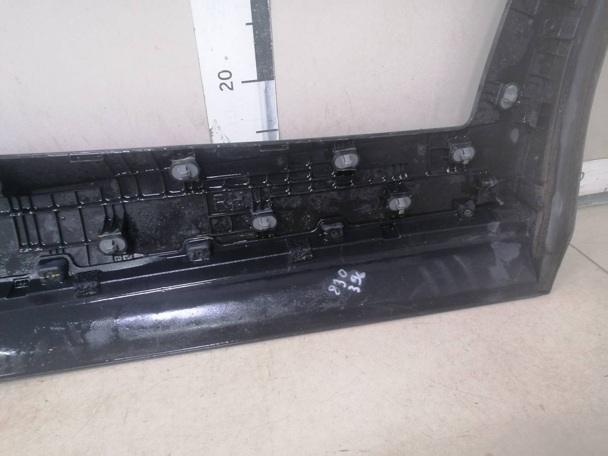 Накладка двери задней правой Hyundai Tucson NX4 2021
