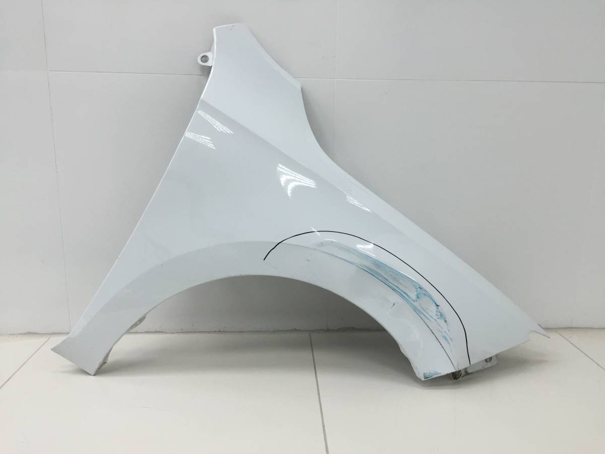 Крыло переднее правое Skoda Rapid 2012-2020