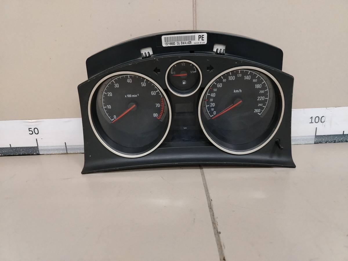 Панель приборов Opel Zafira (B) 2005-2012