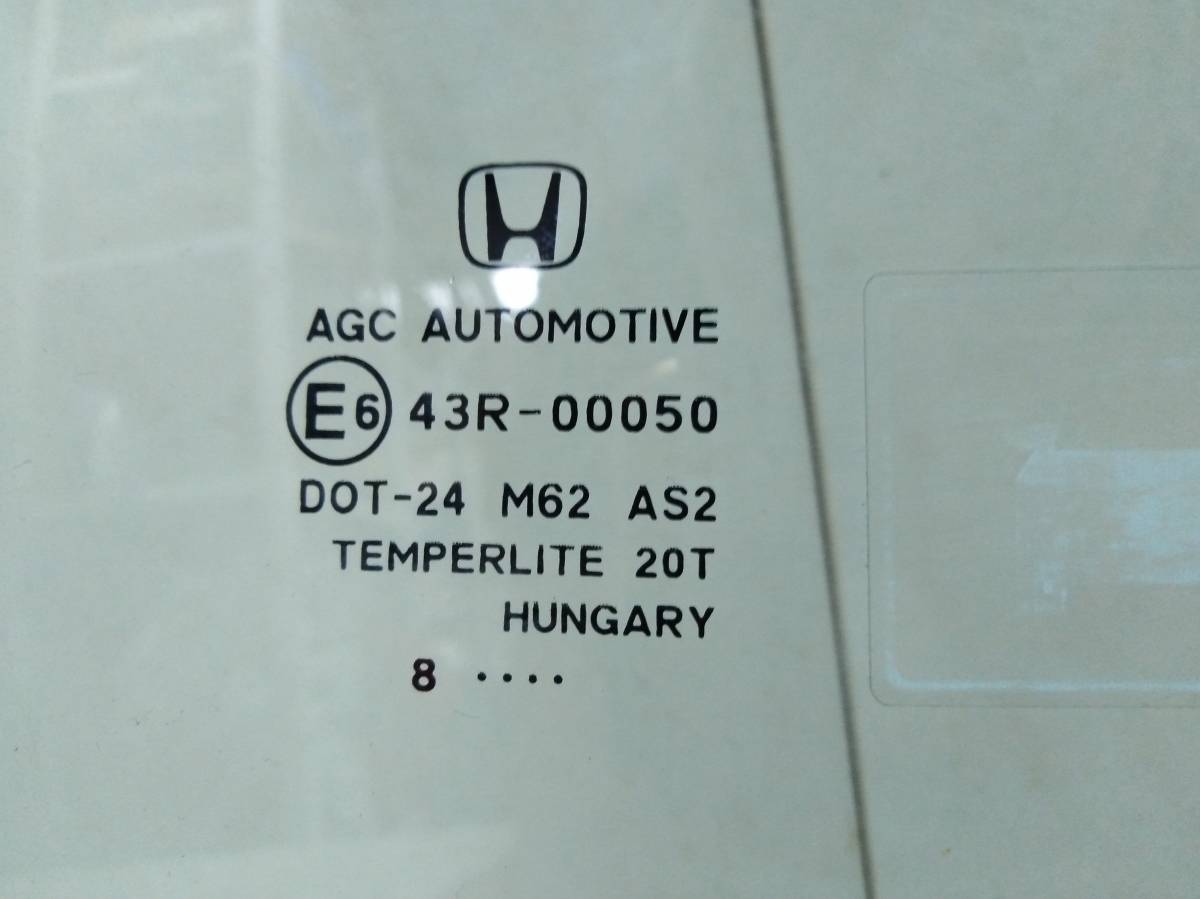 Стекло двери передней правой Honda CR-V 2007-2012