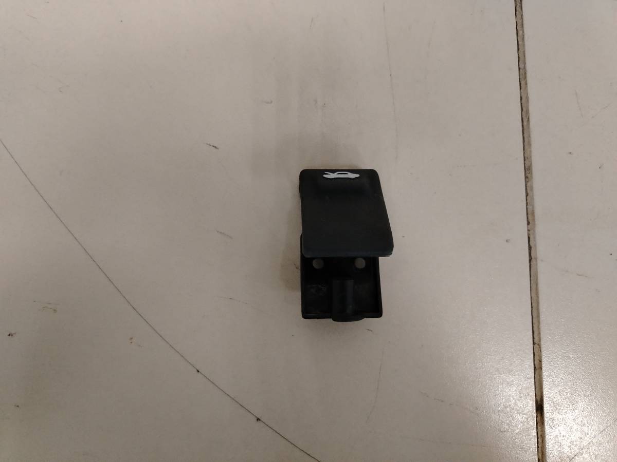 Ручка открывания капота Hyundai Getz 2002-2010