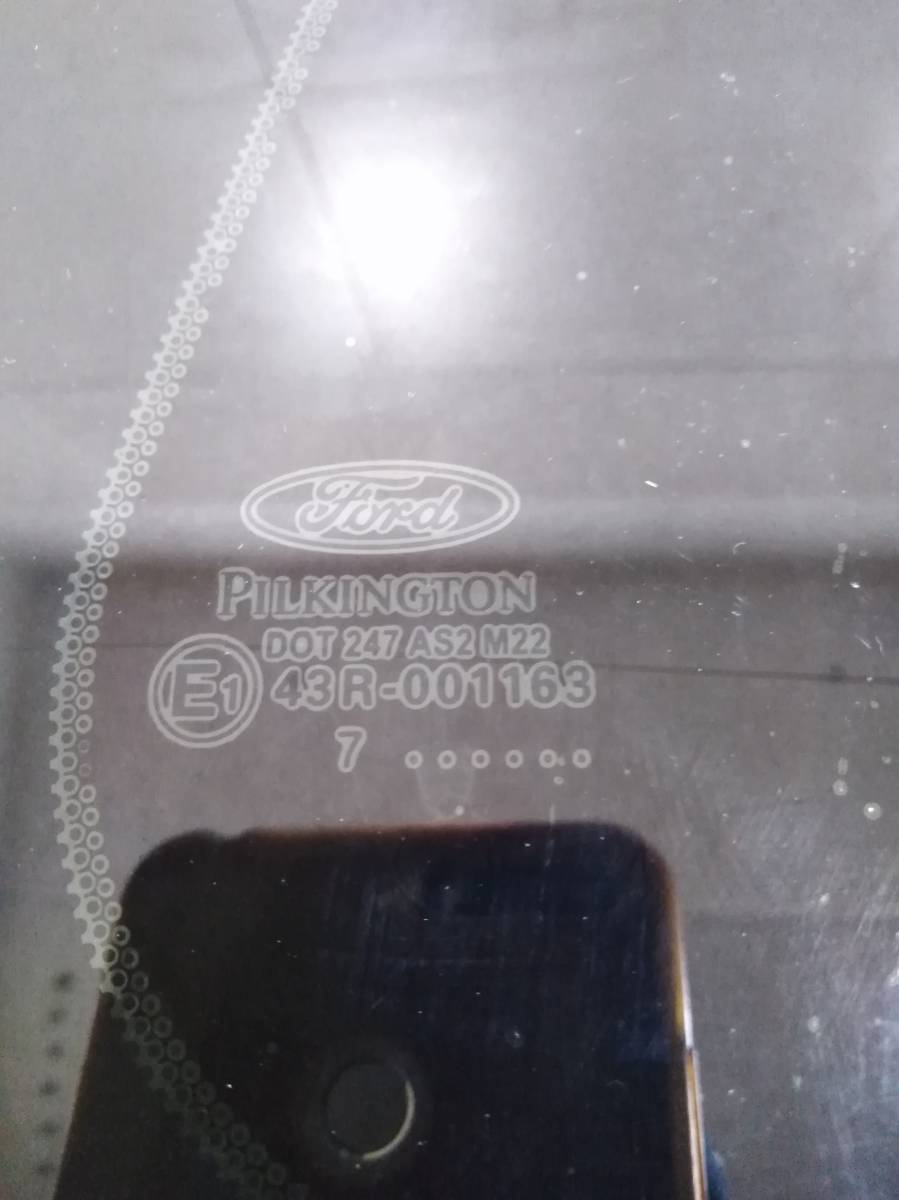 Стекло кузовное глухое правое Ford Fusion (JU) 2002-2012