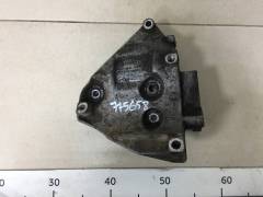 Кронштейн кондиционера Volkswagen Passat B5 2000-2005