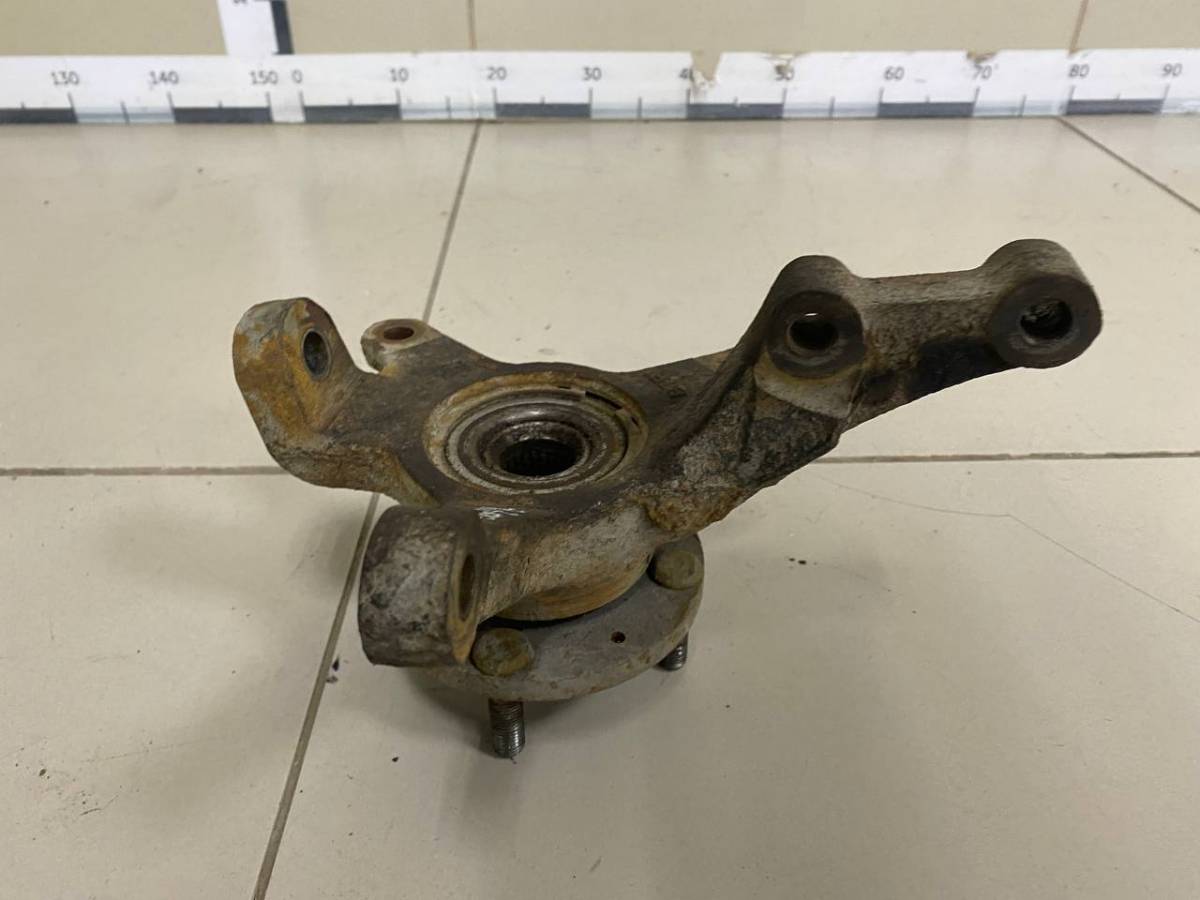 Кулак поворотный передний правый Hyundai Getz 2002-2010