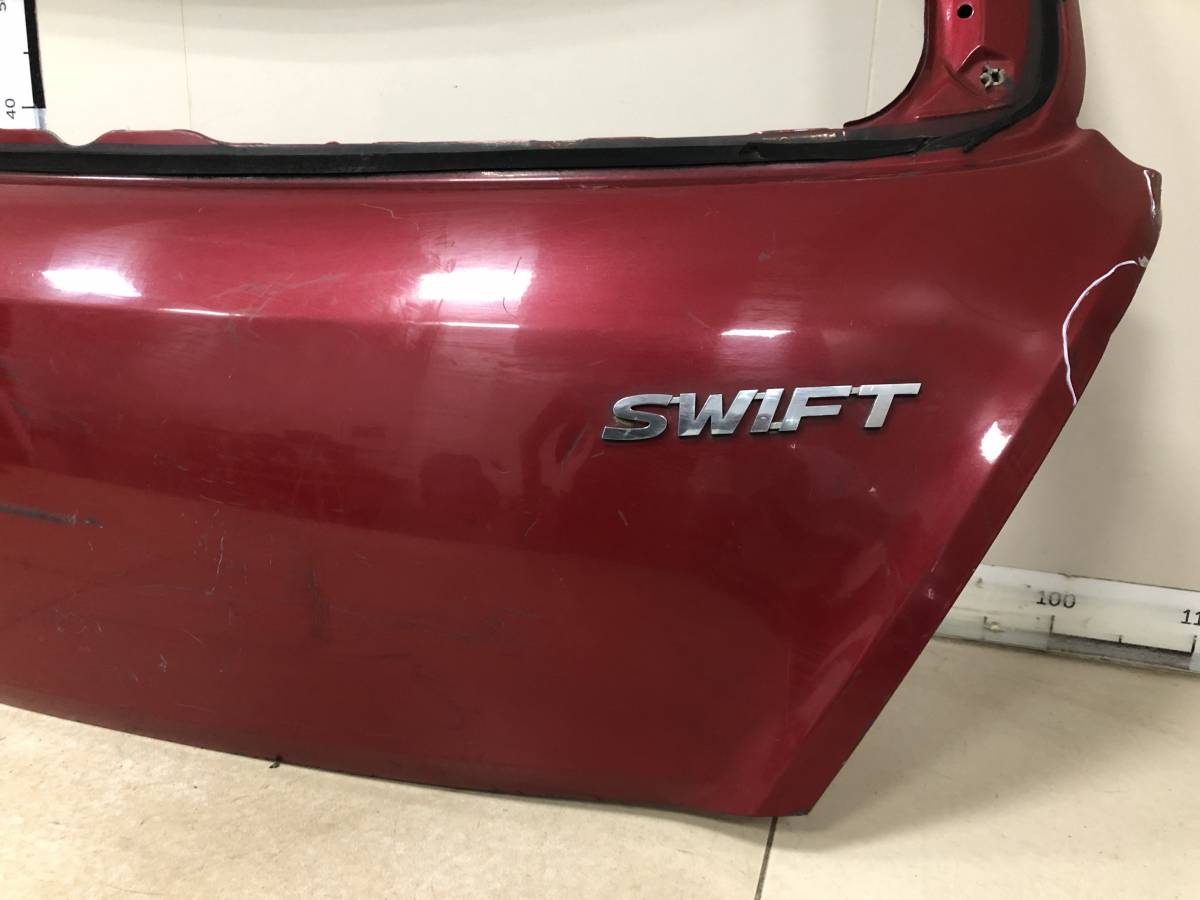 Дверь багажника Suzuki Swift 2011-2017
